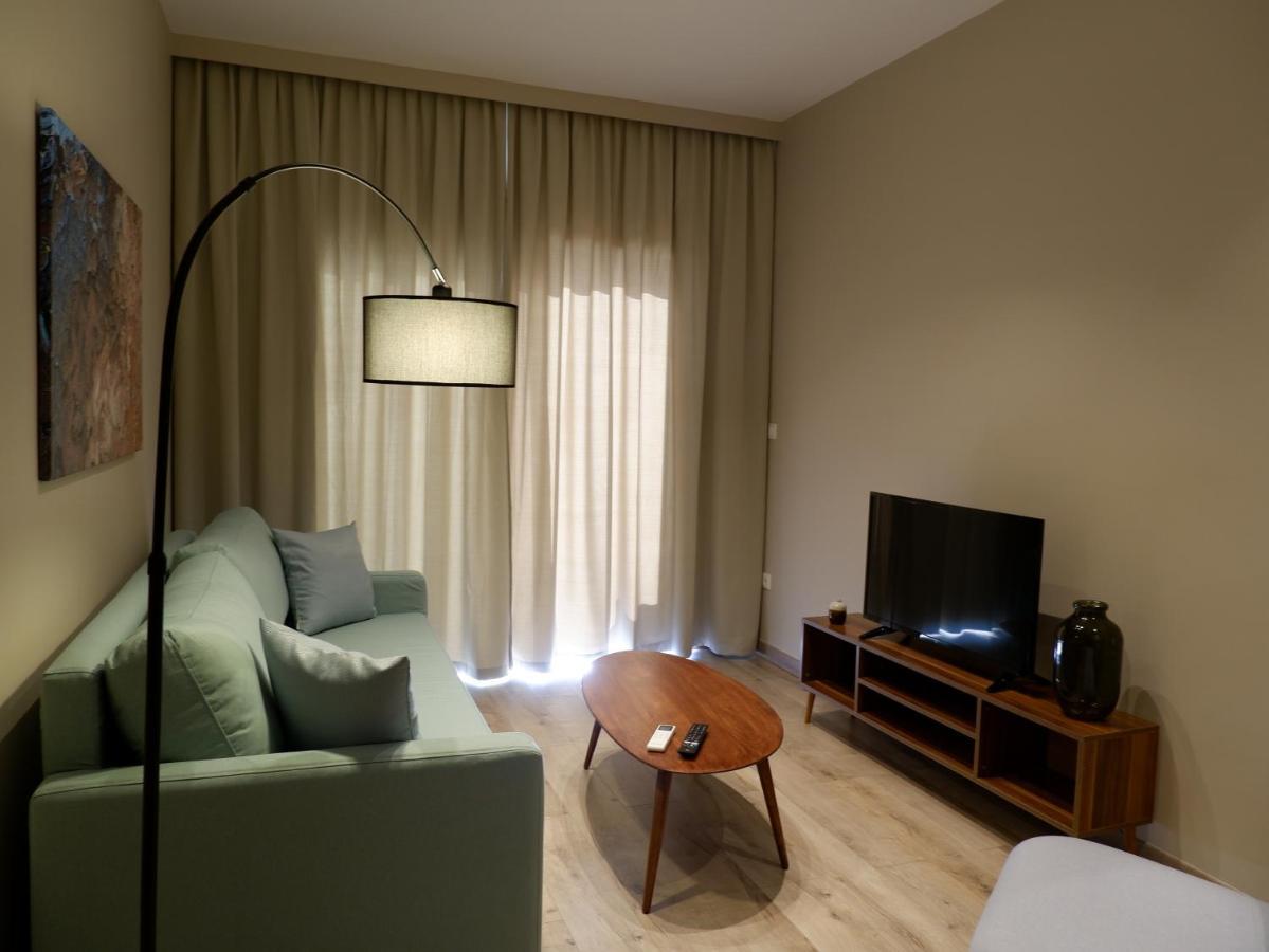 Kaiser Luxury Suites Achilleion Екстер'єр фото